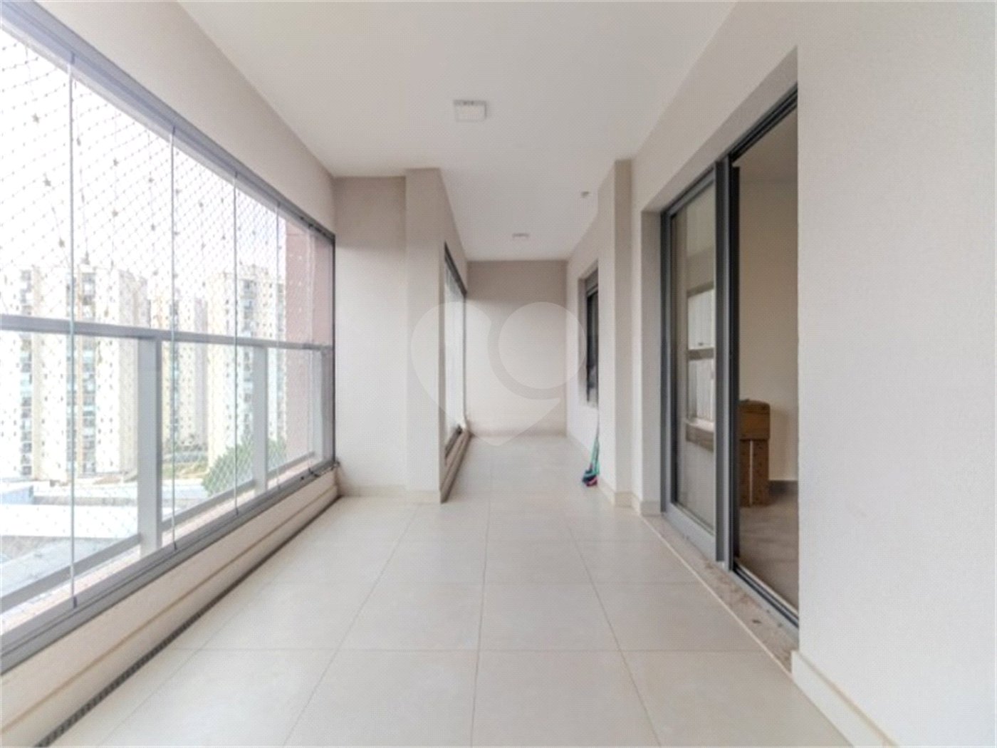 Apartamento à venda com 3 quartos, sendo 1 suíte,  em Vila Leopoldina, São Paulo, SP