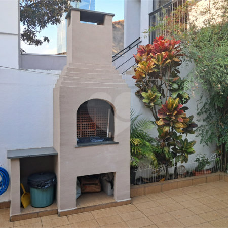 Sobrado à venda com 2 quartos em Granja Julieta, São Paulo, SP