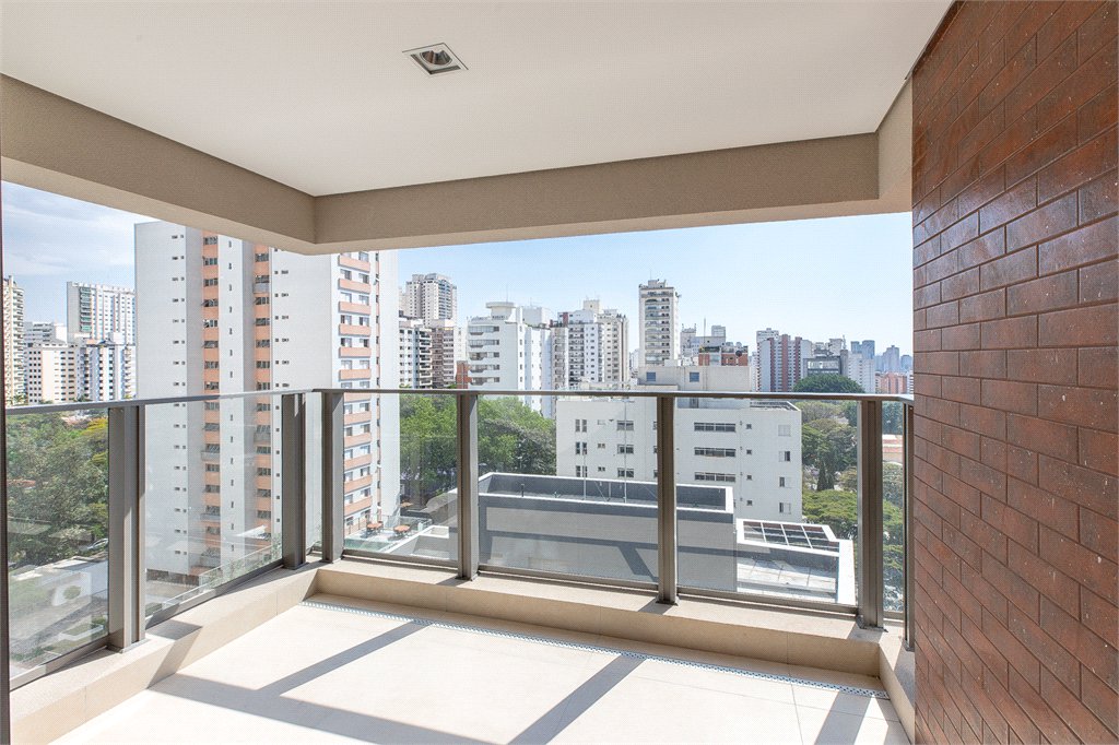 Apartamento à venda com 4 suítes em Campo Belo, São Paulo, SP