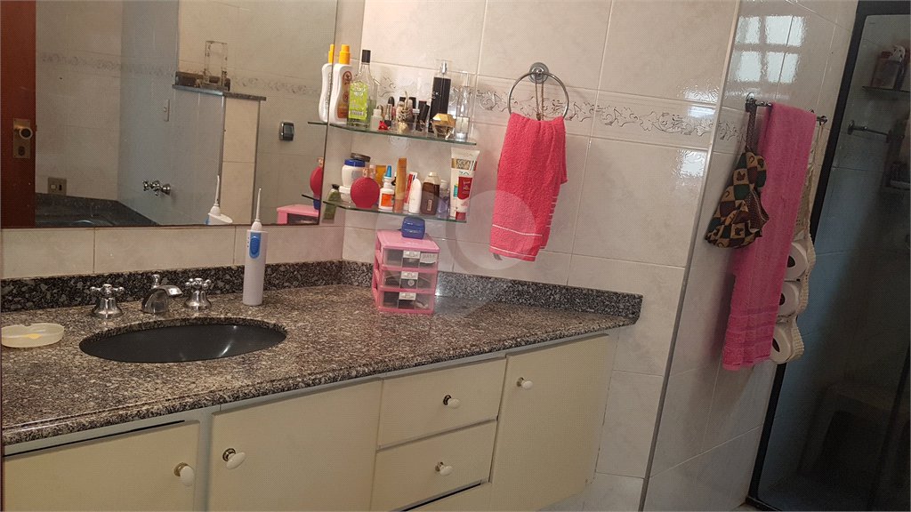 Sobrado à venda com 3 suítes em Jaçanã, São Paulo, SP
