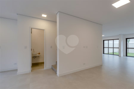 Casa à venda com 4 suítes no condomínio Collina Di Fiori, São Paulo - SP