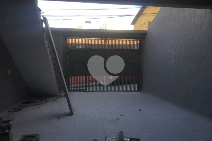 Sobrado à venda com 3 suítes em Vila Mazzei, São Paulo, SP