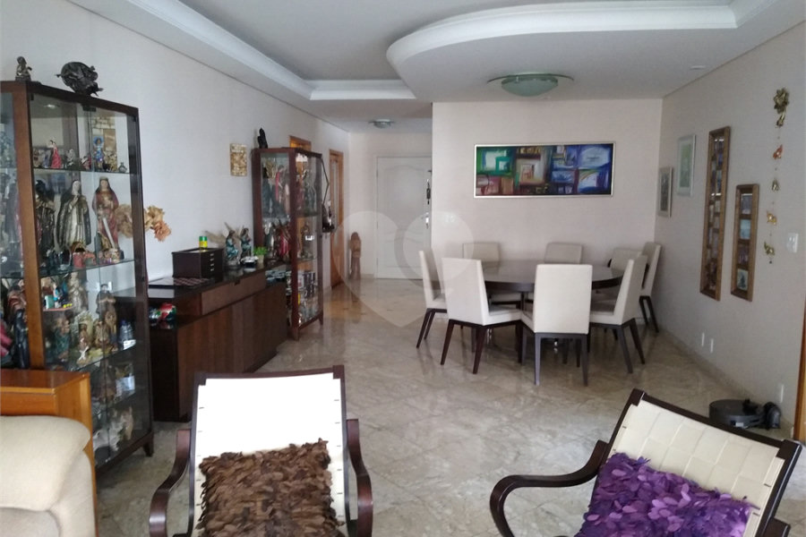 Apartamento à venda com 3 quartos, sendo 1 suíte,  em Bela Vista, São Paulo, SP