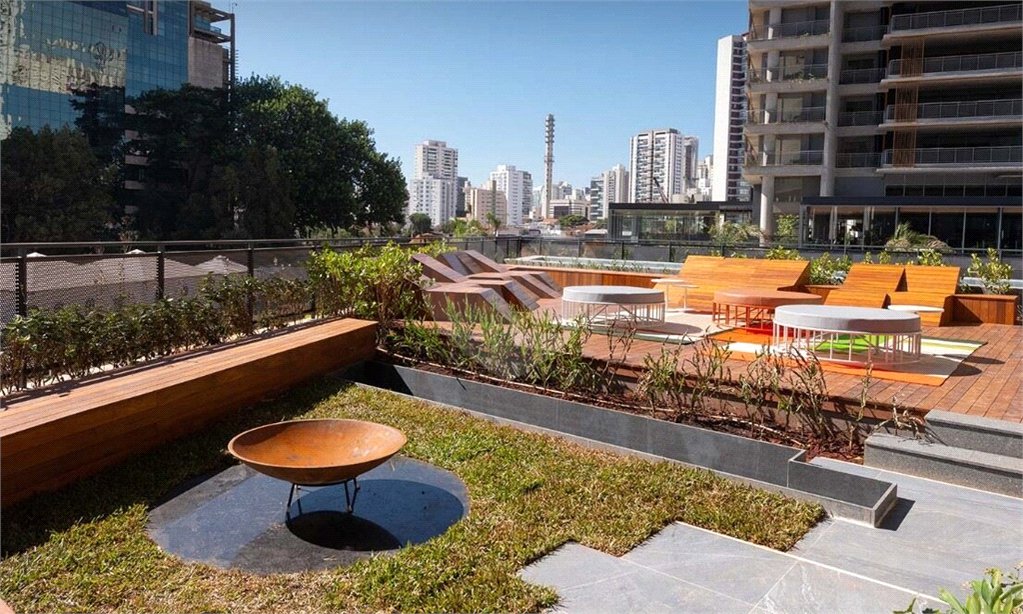 Apartamento à venda com 2 suítes em Jardim das Acácias, São Paulo, SP