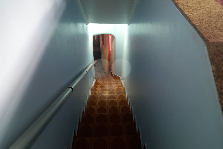 Sobrado à venda com 4 quartos, sendo 2 suítes, em Vila Nova Cachoeirinha, São Paulo, SP