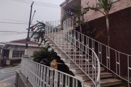 Sobrado à venda com 6 quartos, sendo 1 suíte, em Vila Medeiros, São Paulo, SP