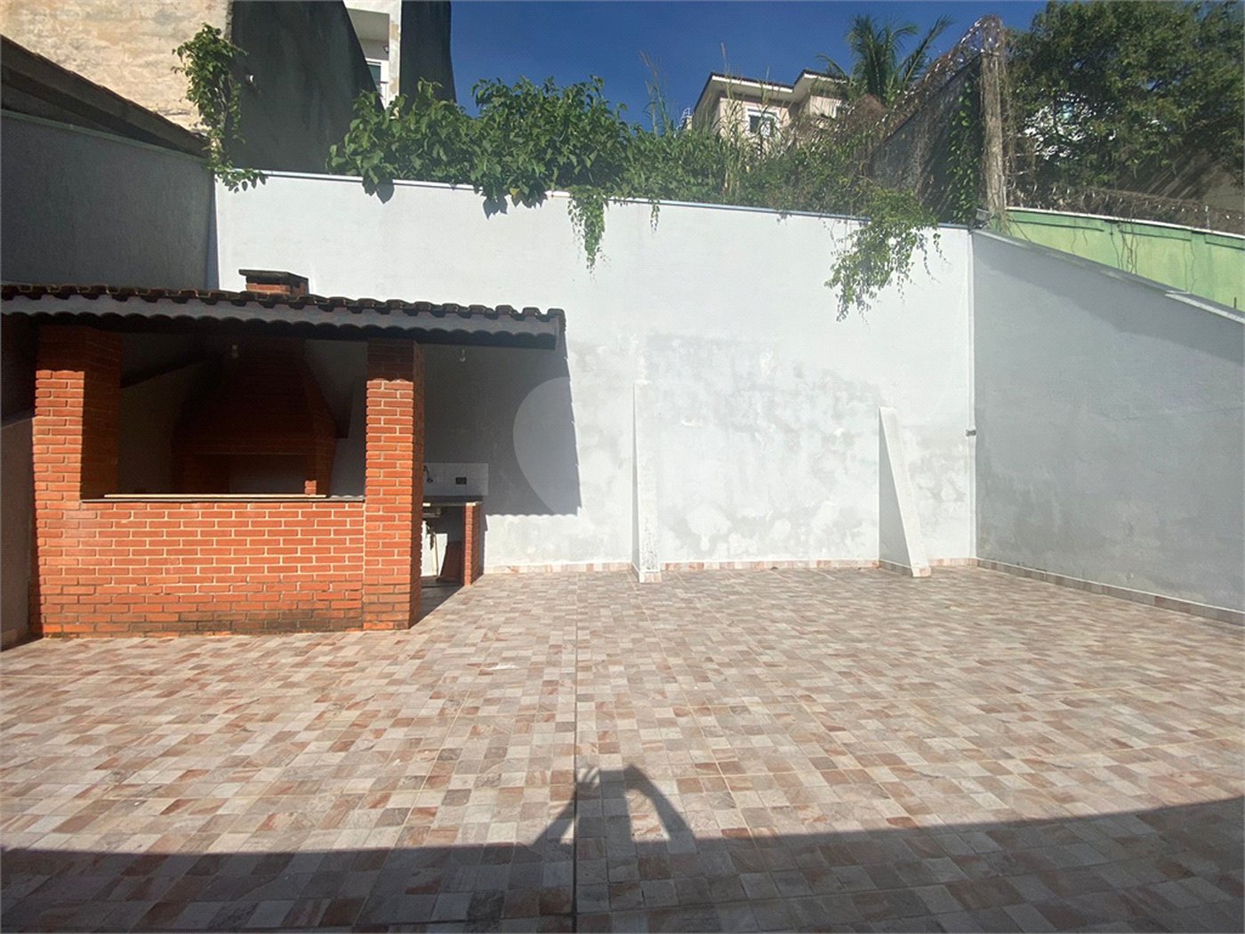 Sobrado à venda com 3 quartos, sendo 1 suíte, em Tremembé, São Paulo, SP