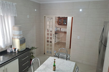 Casa à venda com 3 quartos em Popular III, Louveira, SP