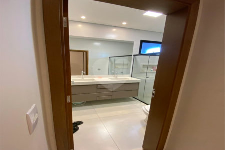 Casa à venda com 3 suítes no condomínio Quinta dos Ventos, Ribeirão Preto - SP
