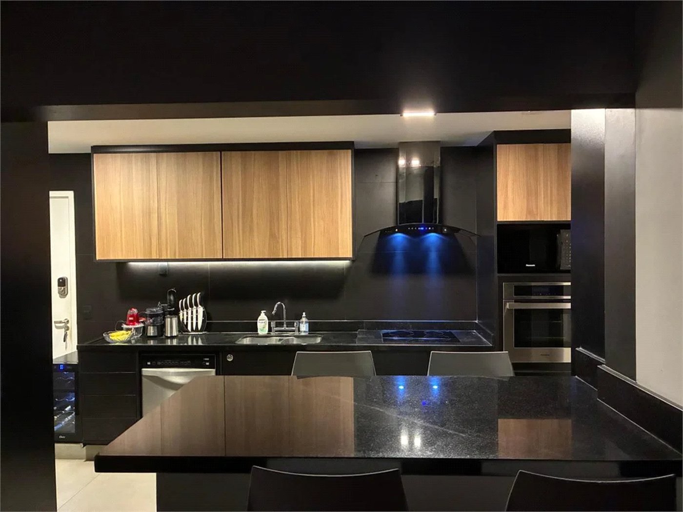 Apartamento à venda com 4 quartos, sendo 3 suítes, em Vila Andrade, São Paulo, SP