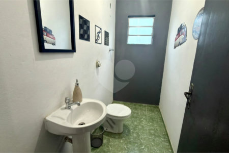 Sobrado à venda com 4 quartos, sendo 1 suíte, em Jardim Wanel Ville V, Sorocaba, SP