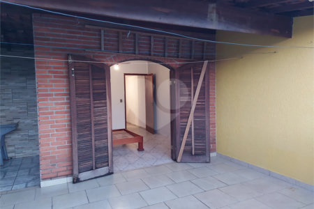 Sobrado à venda com 3 quartos em Jardim City, Guarulhos, SP