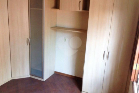 Sobrado à venda com 3 quartos, sendo 1 suíte, em Santa Teresinha, São Paulo, SP