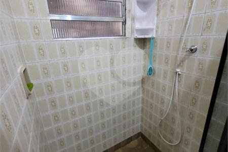 Sobrado à venda com 4 quartos em Vila Jurema, Ferraz de Vasconcelos, SP
