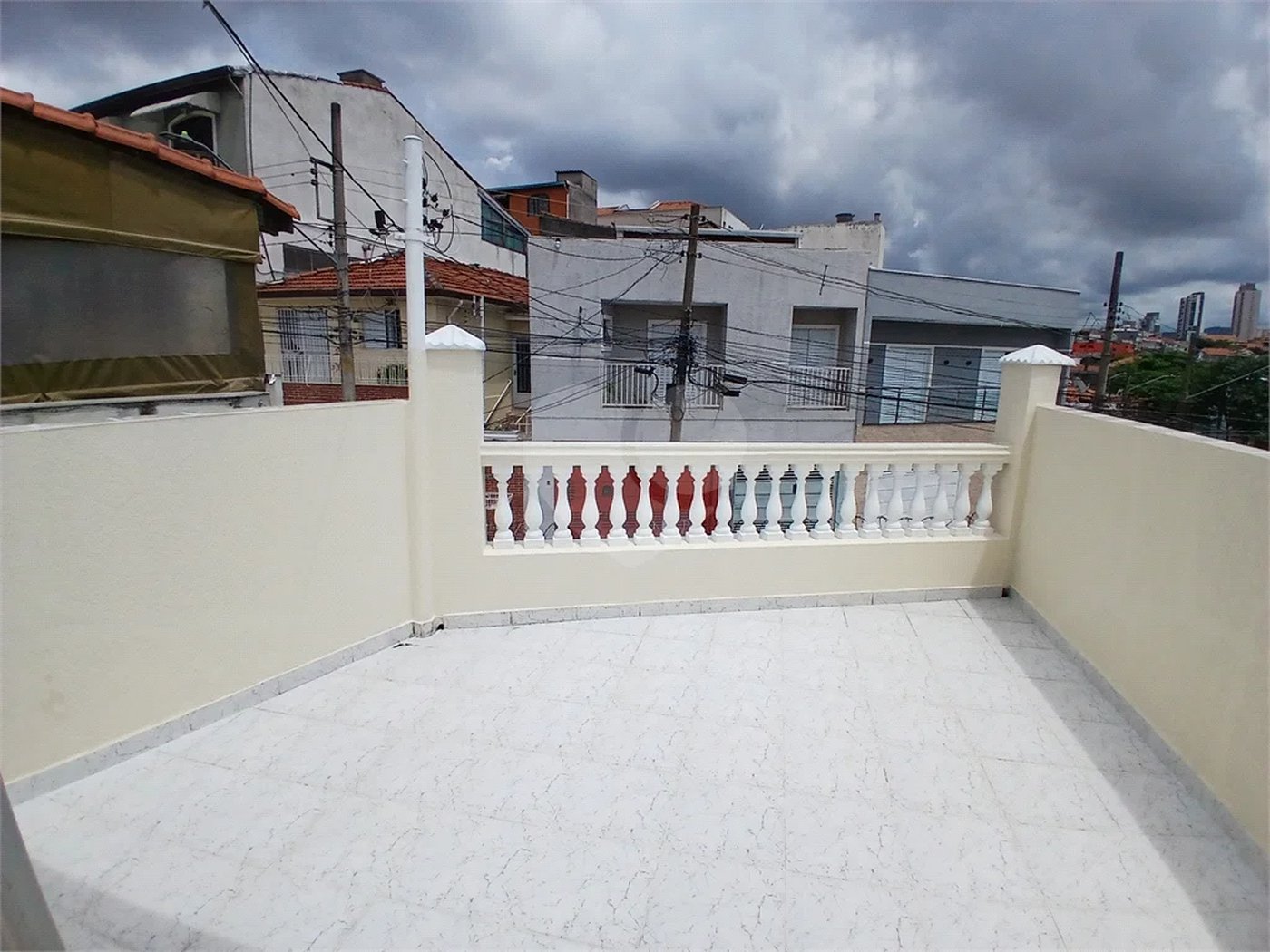 Sobrado à venda com 3 quartos, sendo 1 suíte, em Parque Rodrigues Alves, São Paulo, SP