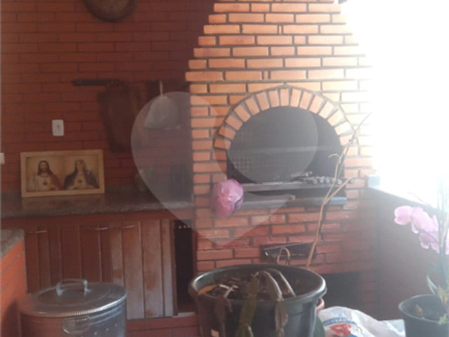 Casa à venda com 5 quartos, sendo 2 suítes,  em Jardim Santa Clara, Guarulhos, SP