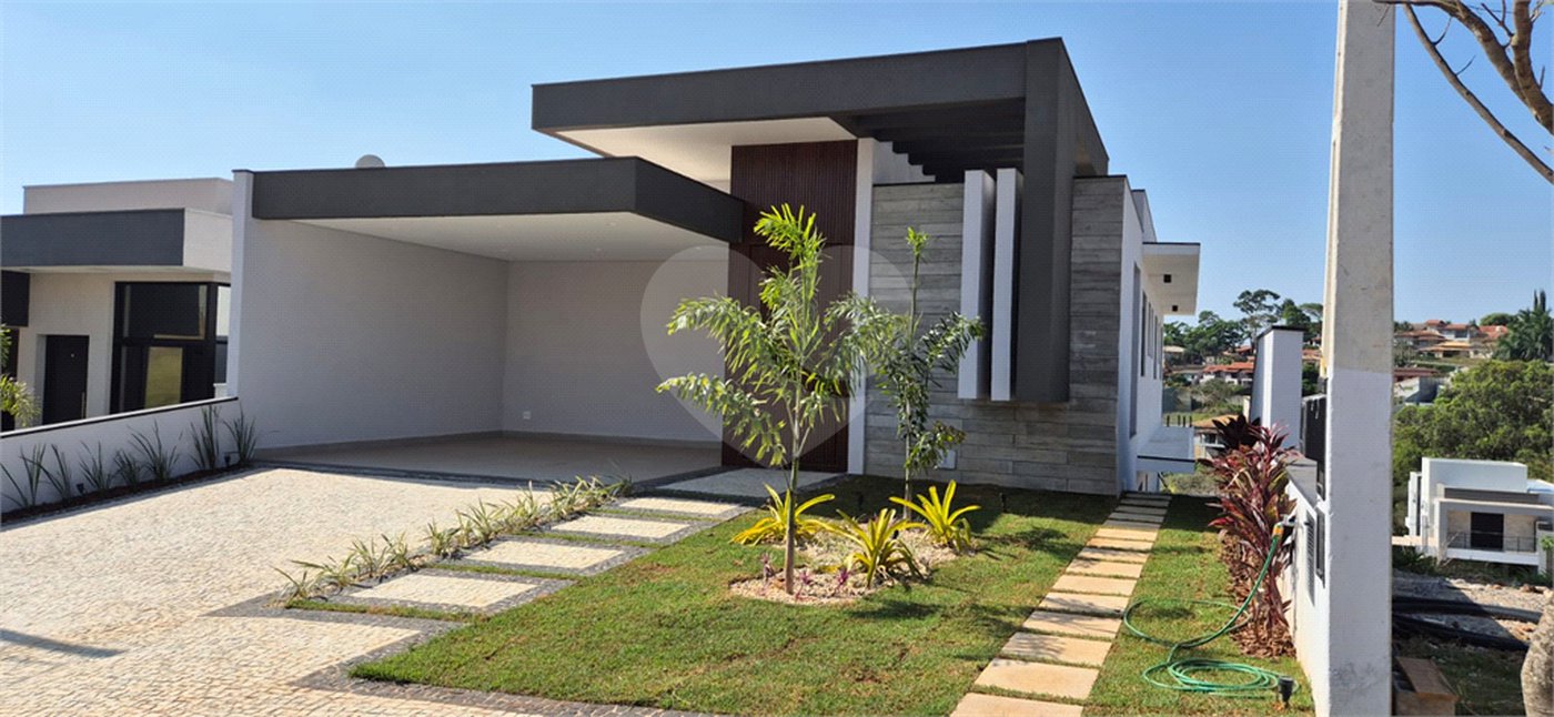 Casa à venda com 4 suítes no condomínio Portal San Giovanni, Itatiba - SP