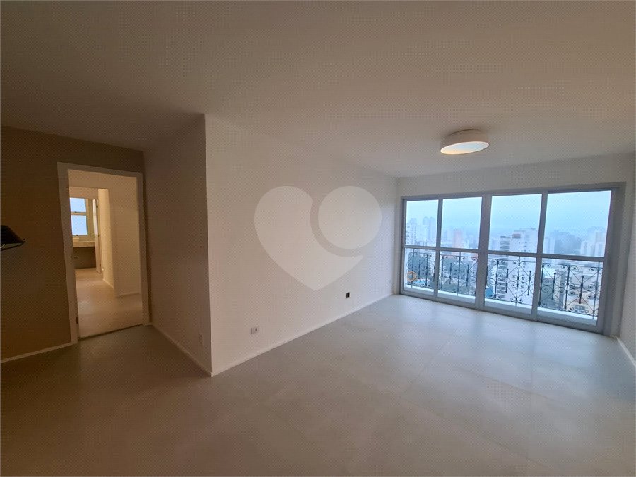 Apartamento à venda com 3 quartos, sendo 1 suíte, em JARDIM SUL, São Paulo, SP