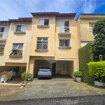 Casa em condomínio no Tucuruvi, 3 dormitórios, 1 suíte, 3 banheiros, 2 vagas e lazer com churrasqueira no condomínio