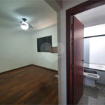 Apartamento Cobertura, no Condomínio Porto Sol.