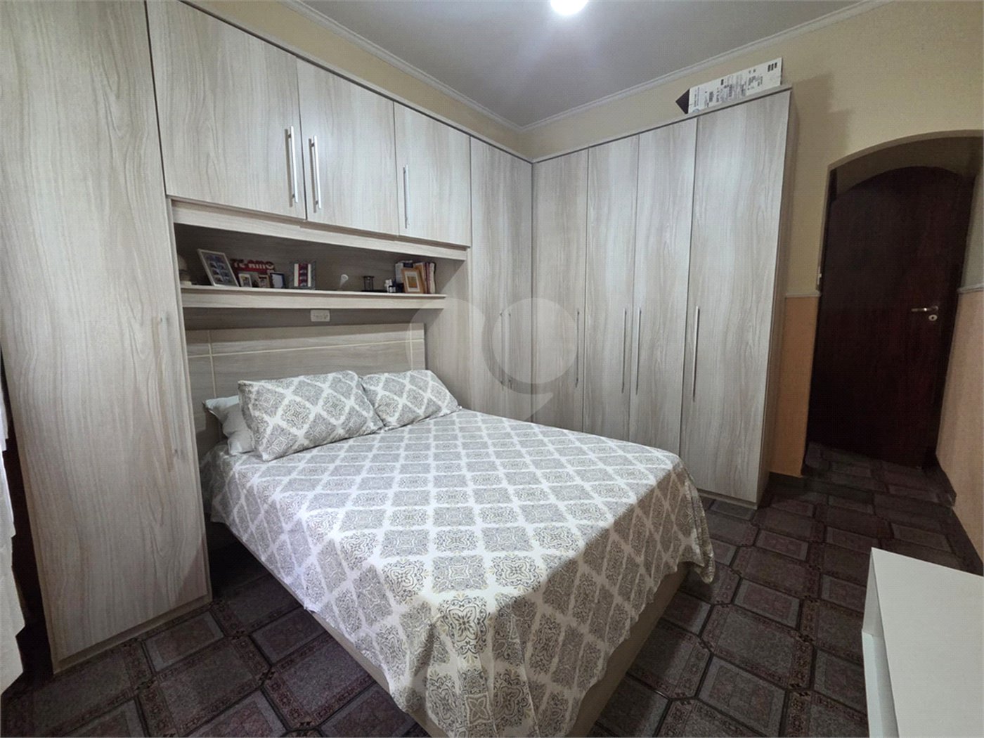 Casa à venda com 4 quartos, sendo 1 suíte, em Vila Paulo Silas, São Paulo, SP
