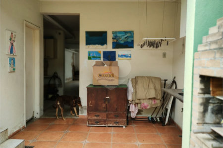 Sobrado à venda com 4 quartos, sendo 1 suíte, em Jardim Monte Kemel, São Paulo, SP