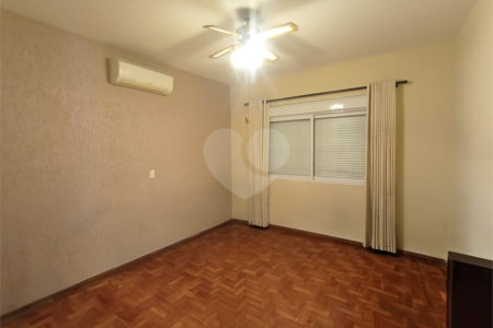 Casa à venda com 4 quartos, sendo 3 suítes,  no Centro, Itapetininga, SP