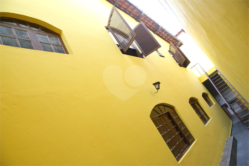 Sobrado à venda com 3 quartos, sendo 1 suíte, em Jardim Bom Clima, Guarulhos, SP