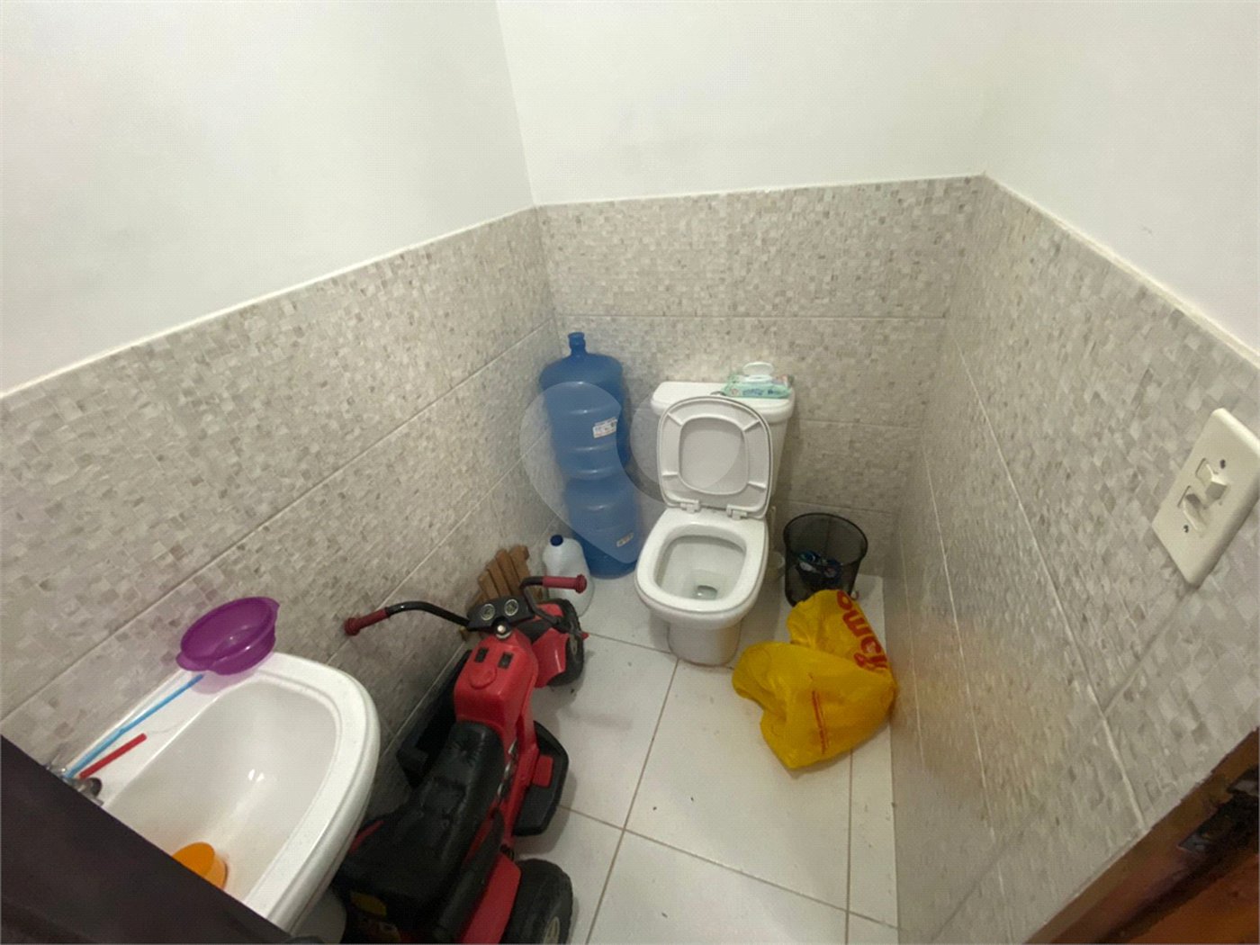 Sobrado à venda com 2 quartos, sendo 1 suíte, em Jardim Nathalie, Mogi das Cruzes, SP
