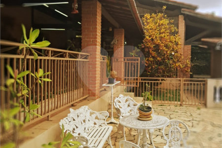 Casa à venda com 3 quartos, sendo 1 suíte, no condomínio Acmti - Colinas do Mosteiro, Terras de Itaici e Recanto dos Pássaros, Indaiatuba - SP