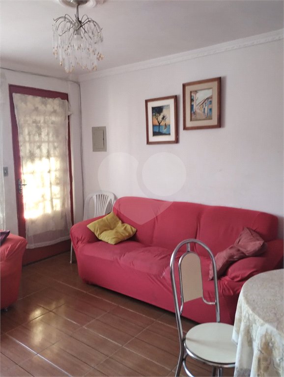 Apartamento à venda com 2 quartos em Jardim Bela Vista, Mogi das Cruzes, SP