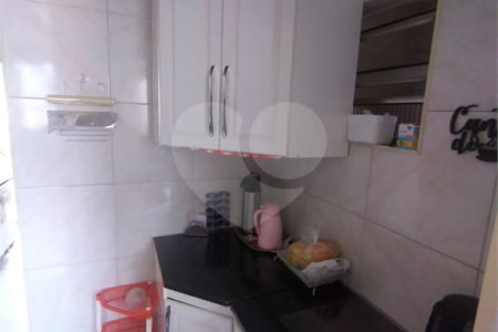 Sobrado à venda com 3 quartos em Vila Mazzei, São Paulo, SP