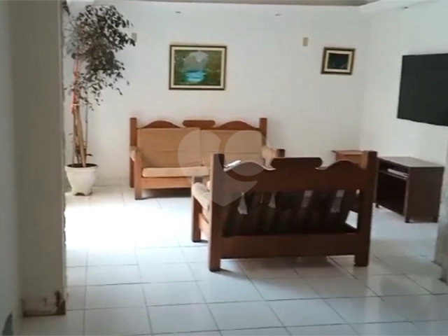 Sobrado à venda com 3 quartos, sendo 2 suítes,  em Planalto Paulista, São Paulo, SP