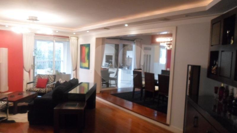 Apartamento à venda com 4 suítes em Campo Belo, São Paulo, SP