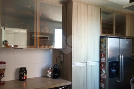 Apartamento à venda com 3 suítes em Vila Suzana, São Paulo, SP