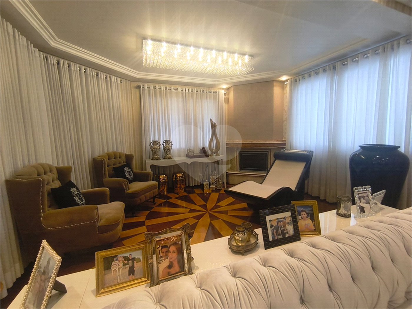 Apartamento à venda com 4 suítes em Santana, São Paulo, SP
