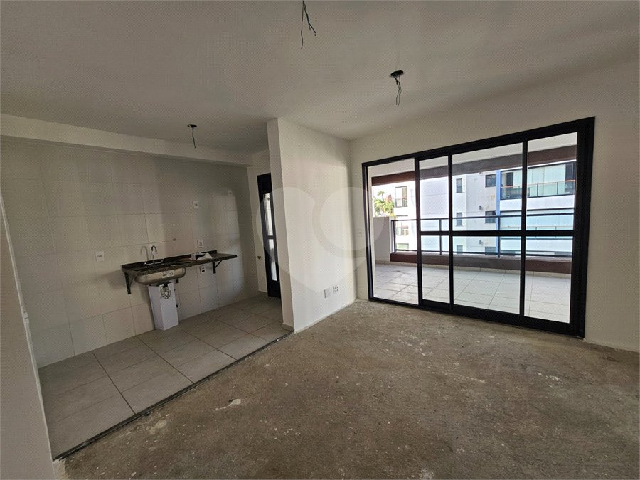 Apartamento à venda com 2 quartos, sendo 1 suíte,  em Santo Amaro, São Paulo, SP