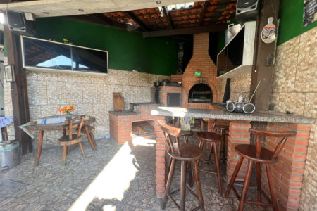 Casa à venda com 3 quartos, sendo 1 suíte,  em Mogi Moderno, Mogi das Cruzes, SP