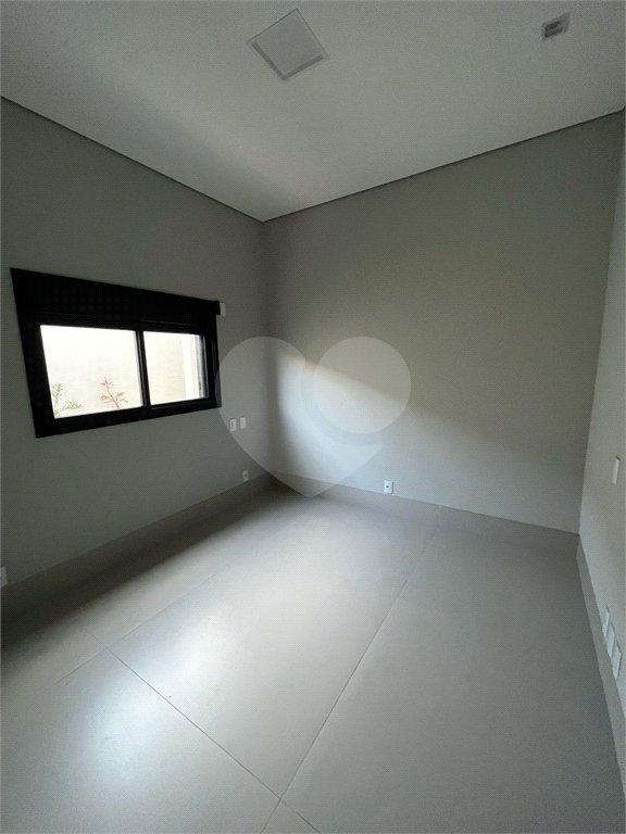 Casa à venda com 4 suítes no condomínio Florais do Parque, Cuiabá - MT