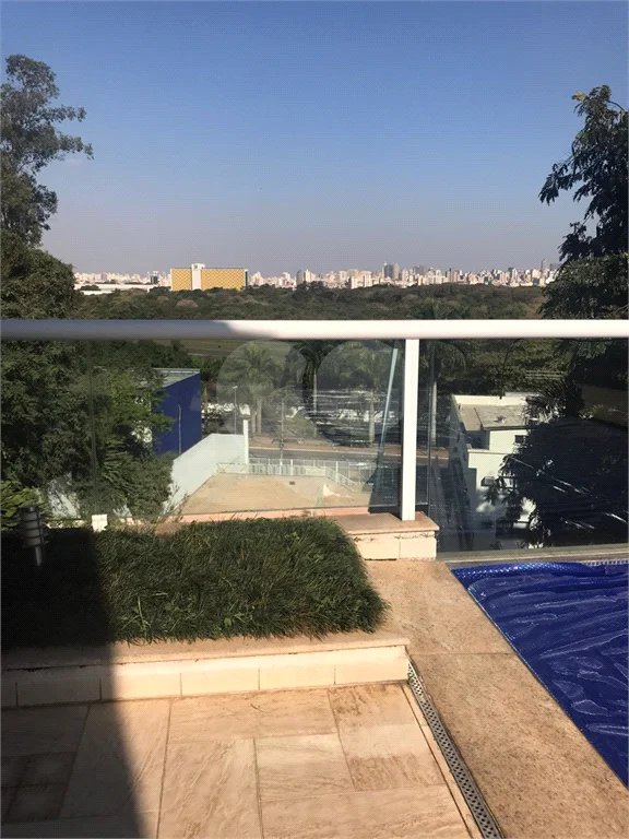 Casa à venda com 5 suítes em Jardim São Bento, São Paulo, SP