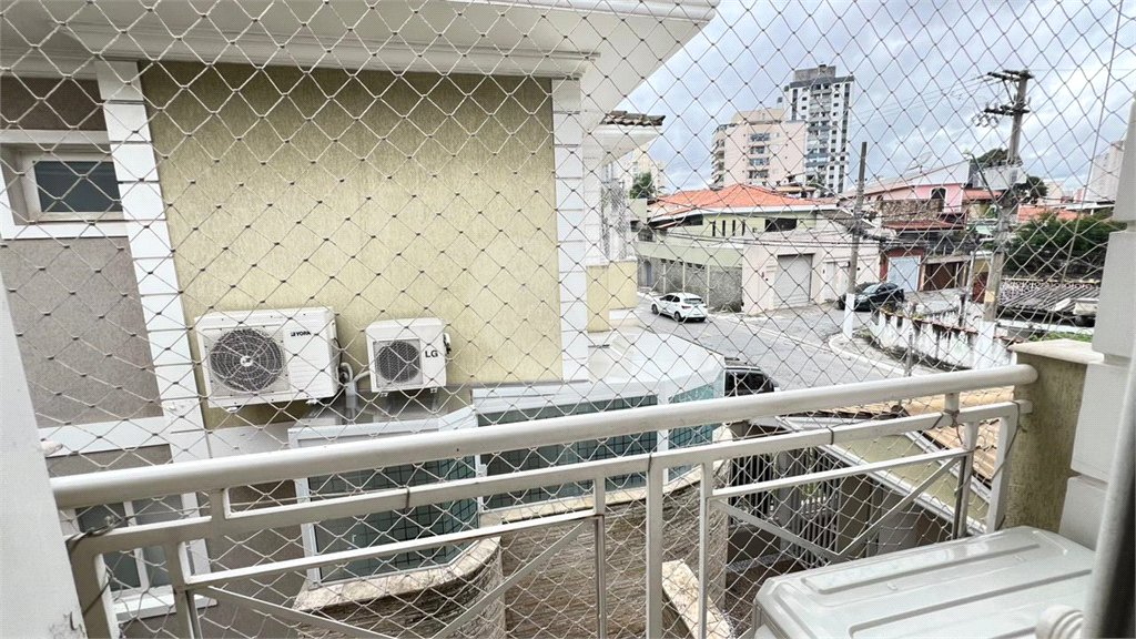 Casa à venda com 3 quartos, sendo 1 suíte, no condomínio Villagio Tramway, São Paulo - SP