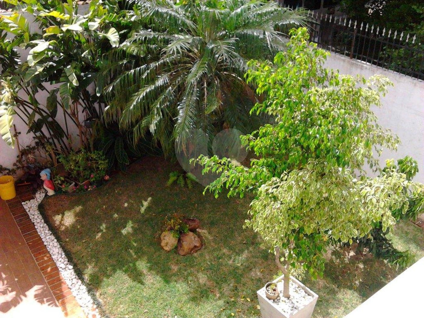 Sobrado à venda com 4 quartos, sendo 1 suíte, em Alto da Boa Vista, São Paulo, SP