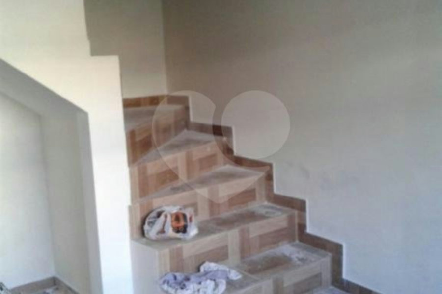 Sobrado à venda com 4 quartos, sendo 2 suítes,  em Tremembé, São Paulo, SP