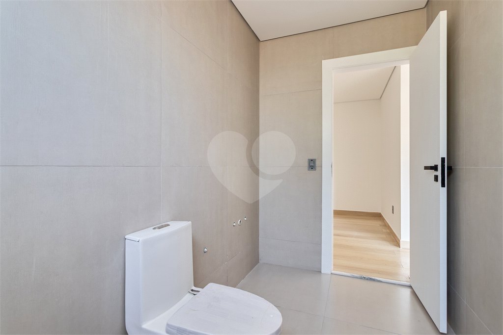 Casa à venda com 4 suítes no condomínio Villa Suiça, São Paulo - SP