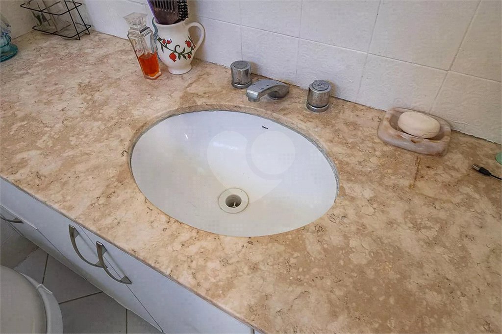 Apartamento à venda com 3 quartos, sendo 1 suíte, em Sumaré, São Paulo, SP