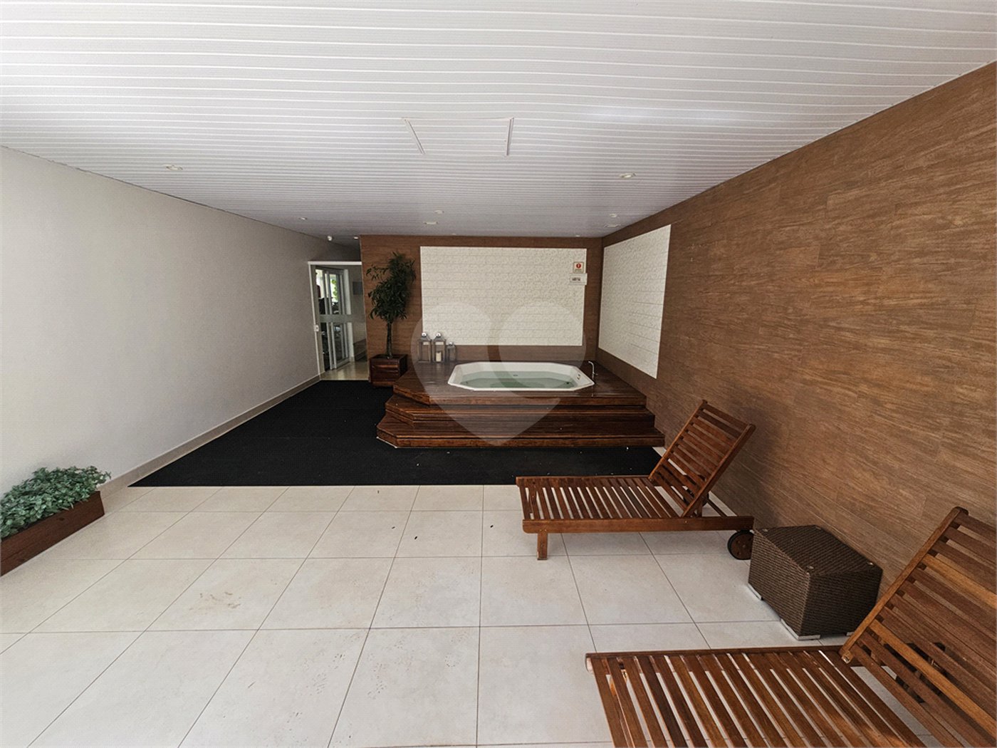 Apartamento à venda com 3 quartos, sendo 2 suítes, em Tremembé, São Paulo, SP