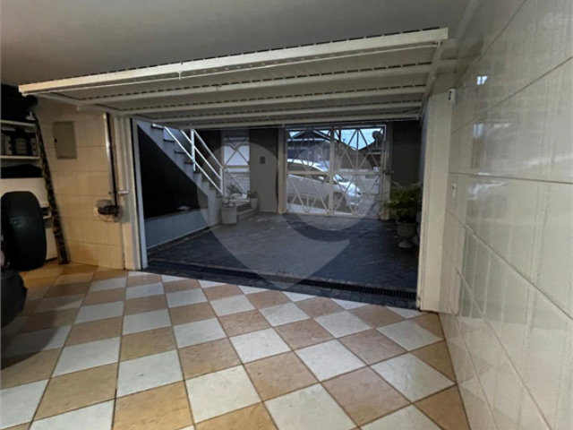 Sobrado à venda com 3 suítes em Jaçanã, São Paulo, SP