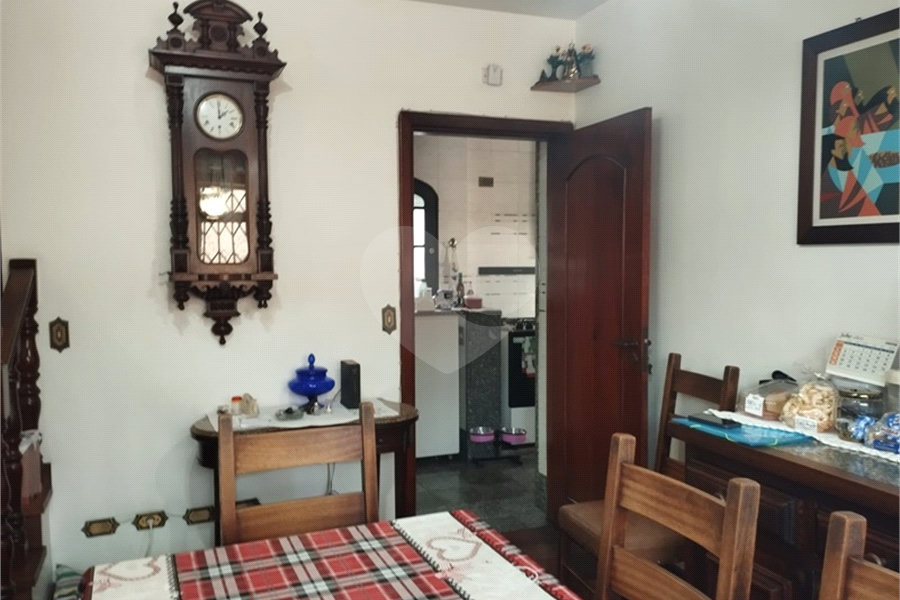 Sobrado à venda com 4 quartos, sendo 1 suíte, em Tremembé, São Paulo, SP