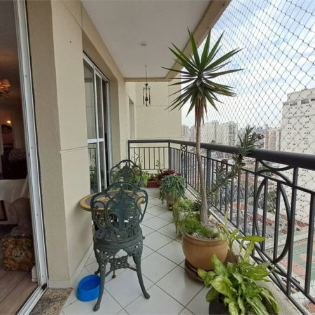 Apartamento à venda com 2 suítes em Vila Romana, São Paulo, SP