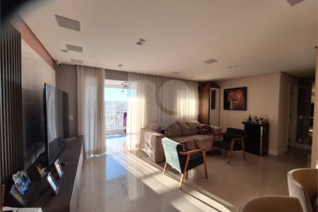 Apartamento à venda com 2 quartos, sendo 1 suíte, em Vila Maria Alta, São Paulo, SP